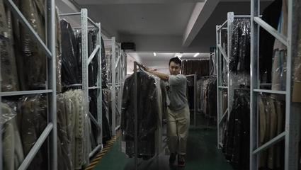 天貓雙11來襲，常熟服飾商家提前兩月備貨，日用百貨投入倍增